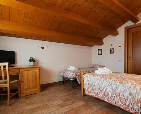 Piccola Corte Otel *