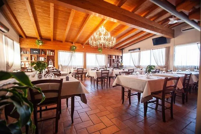 Piccola Corte מלון